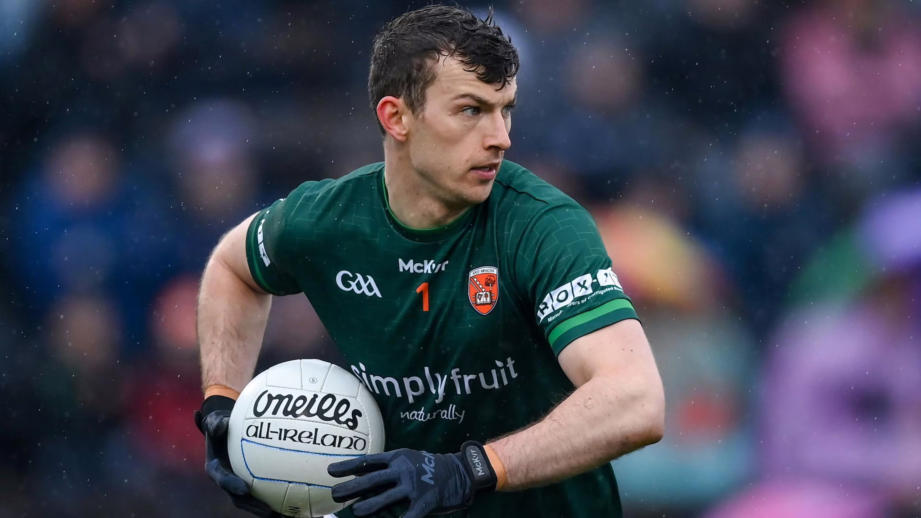 Les stars de la GAA représentent l'Armagh au festival de boules sur route