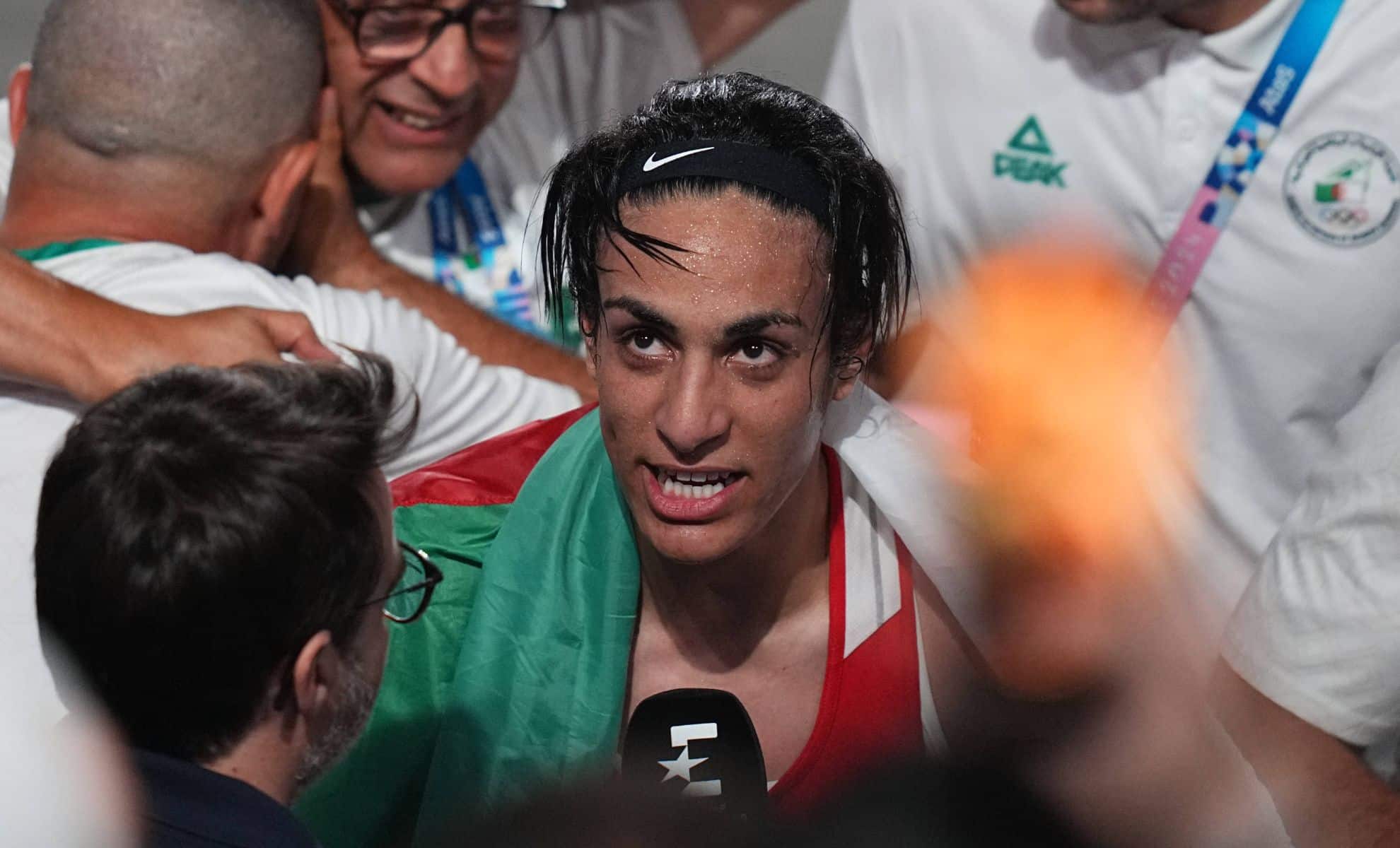 Imane Khelif nie avoir arrêté sa carrière de boxeuse