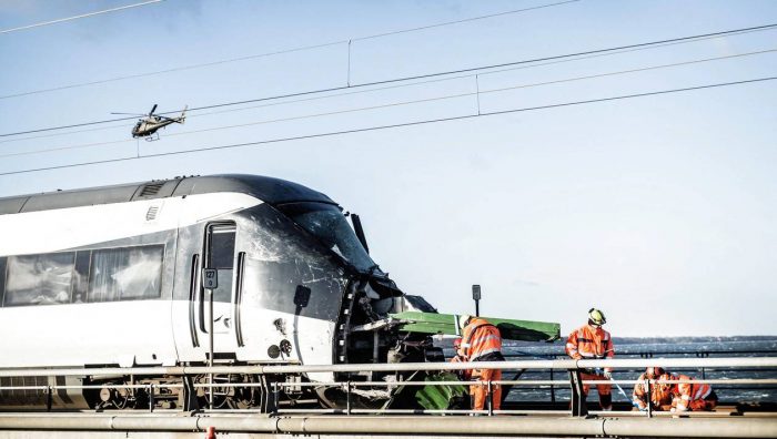 Collision mortelle entre un train et un tracteur au Danemark