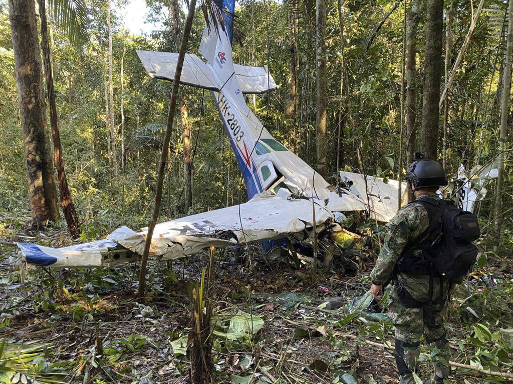 Conflit frontalier entre la Colombie et le Pérou sur l'île Santa Rosa