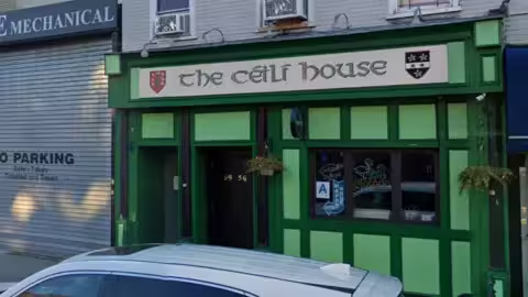 L'agression s'est produite dans un bar irlandais de Maspeth, dans le Queens.