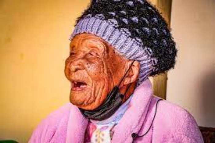 La femme la plus âgée du monde fête son anniversaire