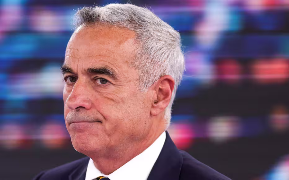 L'ancien candidat présidentiel roumain inculpé de complot de coup d'État