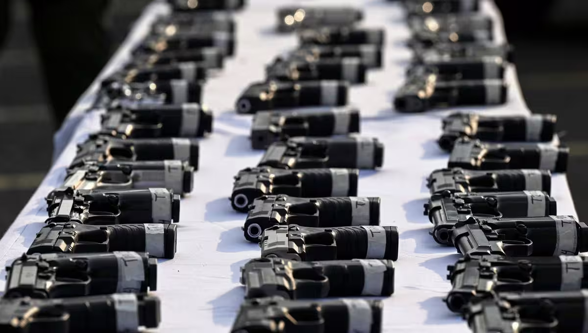 De grandes quantités de munitions allemandes volées dans un camion