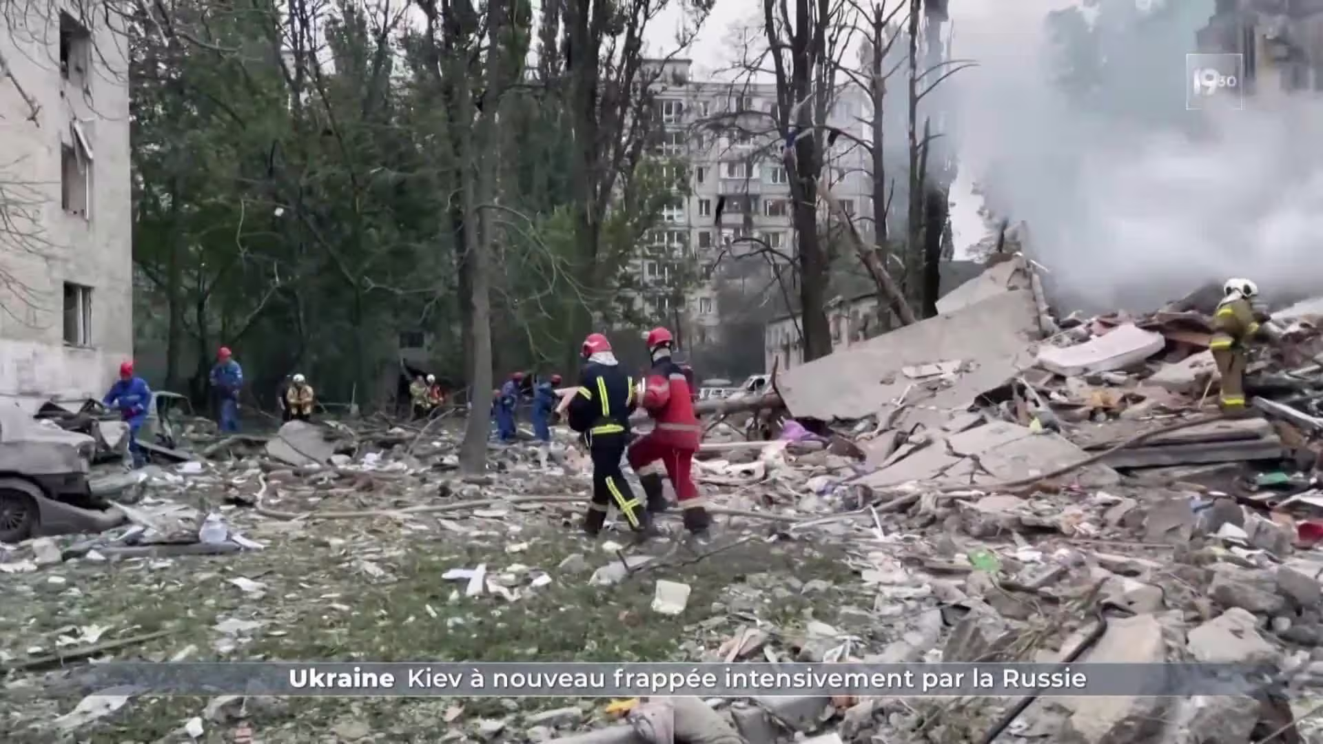 Enfants blessés lors de frappes russes sur Kiev, selon responsables