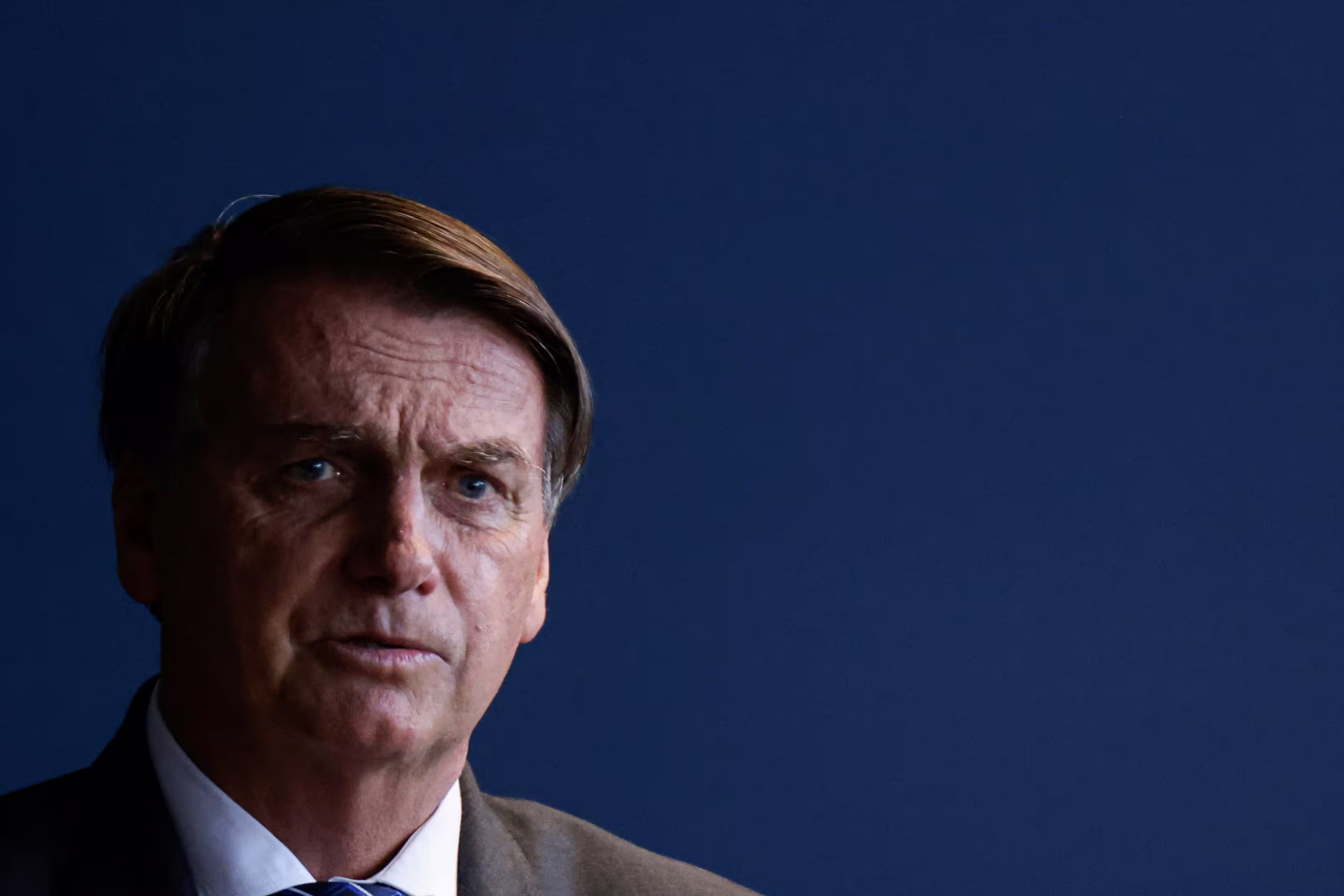 Surveillance renforcée pour l'ex-président brésilien Bolsonaro
