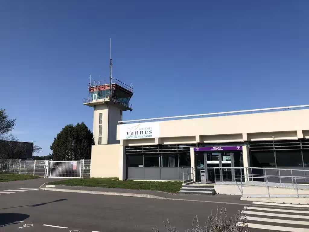 Le deuxième aéroport danois fermé en une semaine à cause de drones