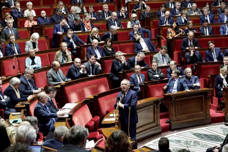 La crise politique française expliquée