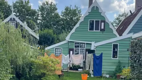 Les villageois se plaignent de l'intrusion de personnes dans leurs maisons